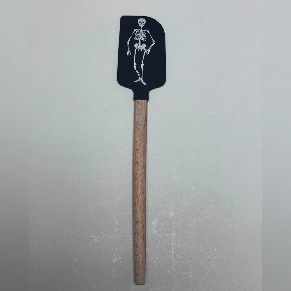 Williams Sonoma Black Silicone Skeleton Spatula with wooden handle